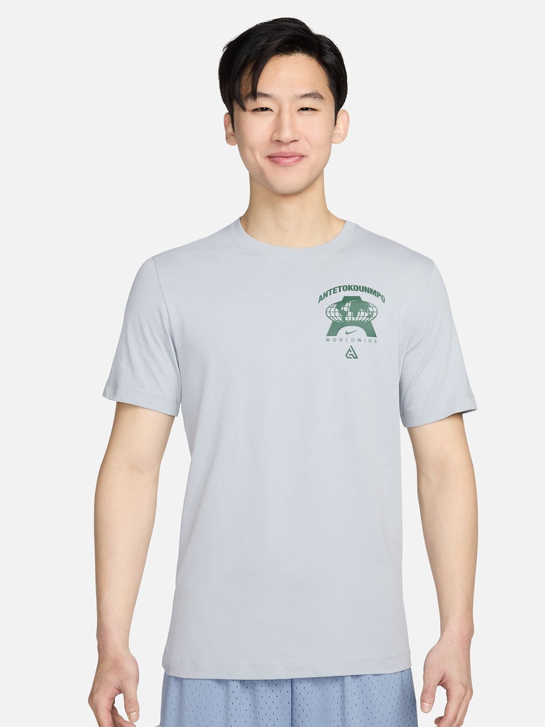 

Nike Men Giannis M90 Basketball T-Shirt, Grey