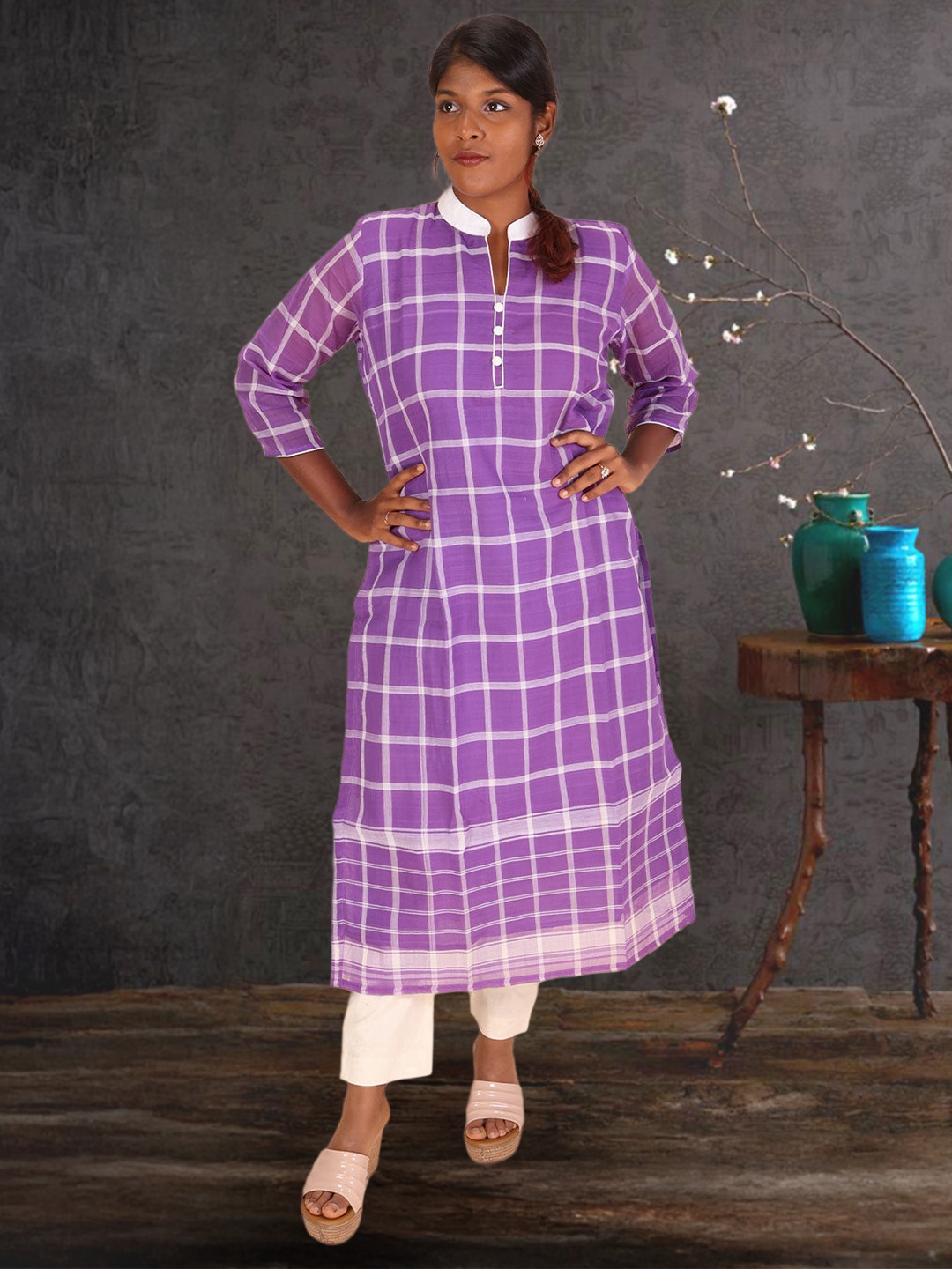 

Avishya Checked Mandarin Collar Pure Cotton Straight Kurta, Purple