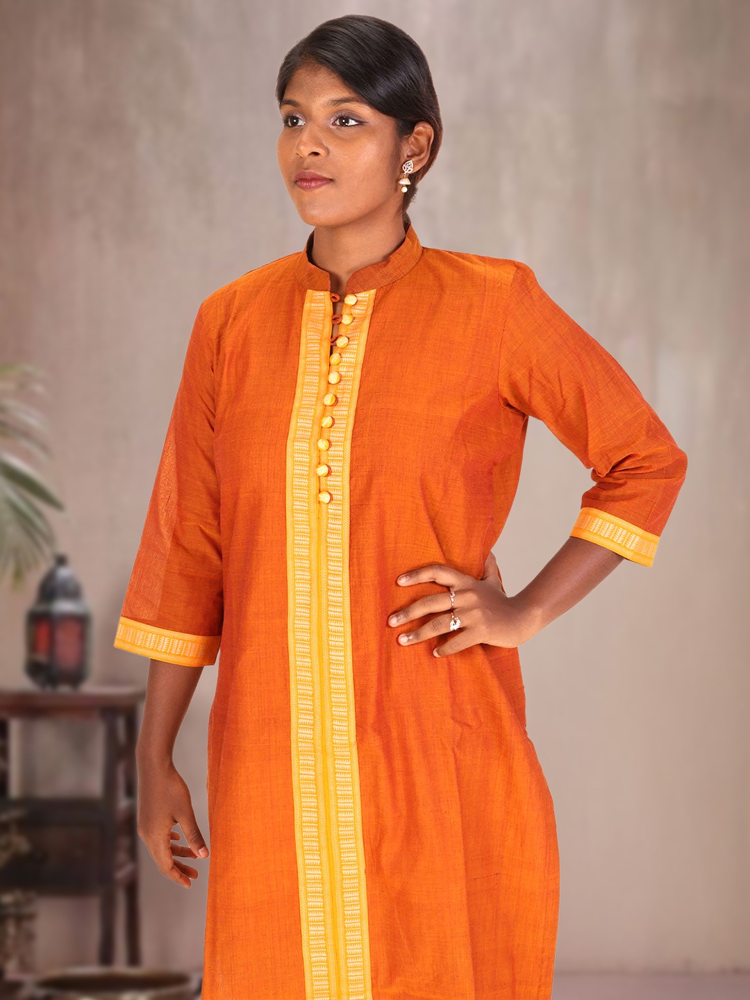 

Avishya Mandarin Collar Pure Cotton Straight Kurta, Orange