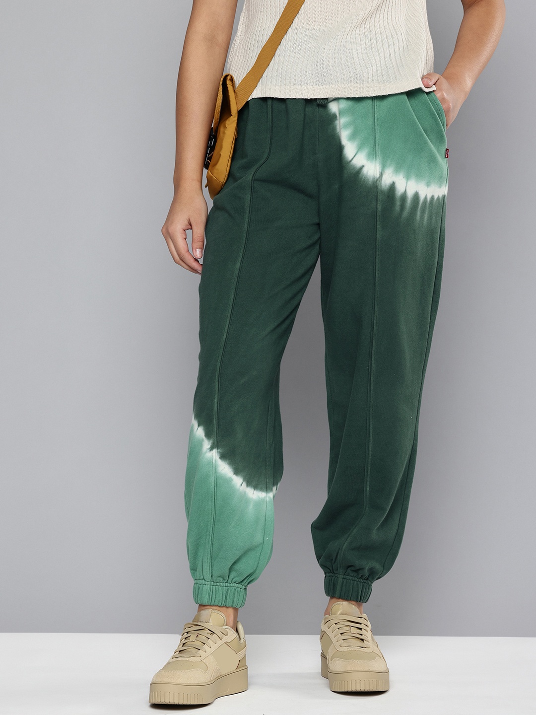 

Levis Women Tie and Dye Joggers, Green