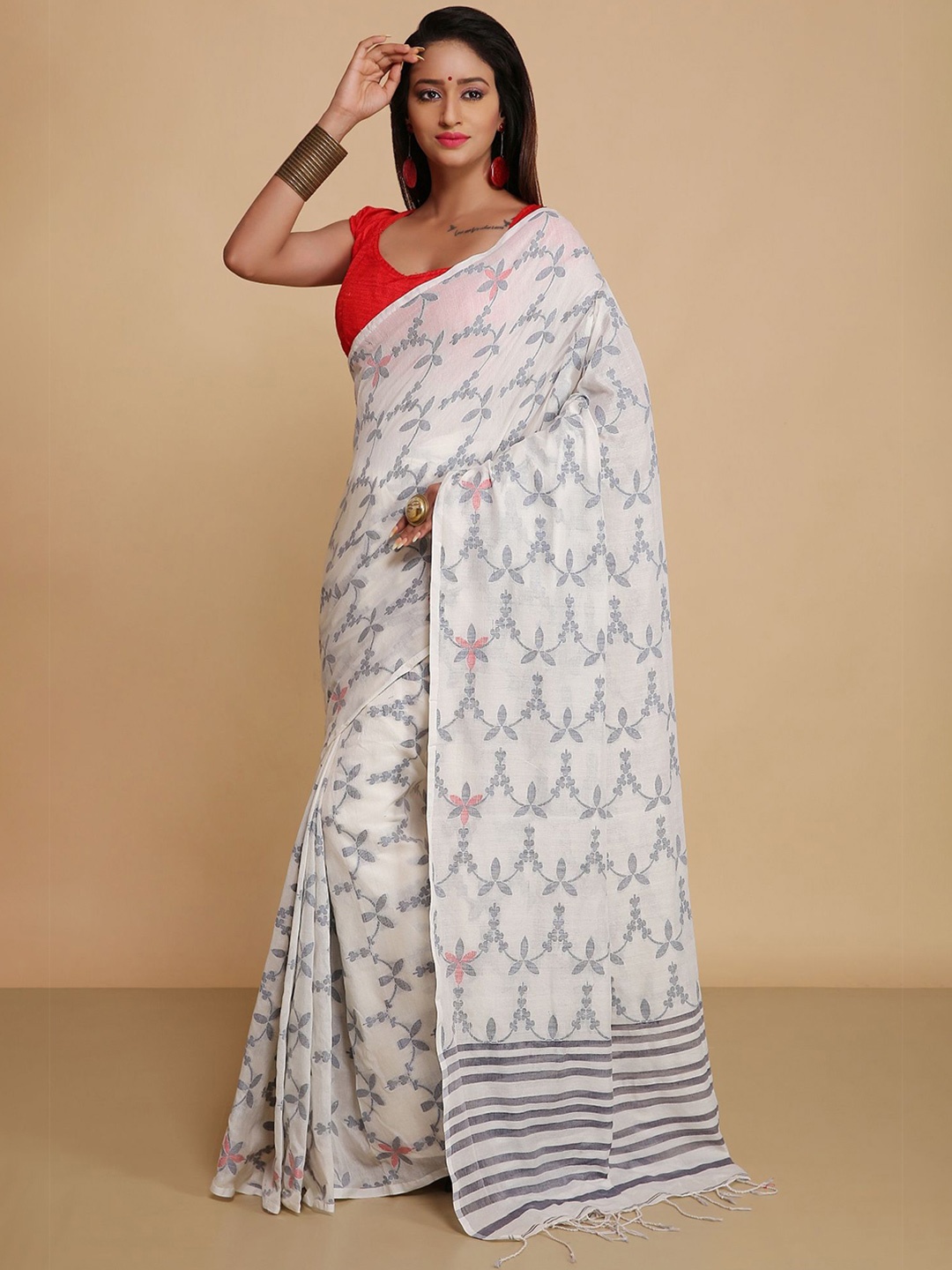 

WoodenTant Women Woven Design Pure Cotton Saree, White
