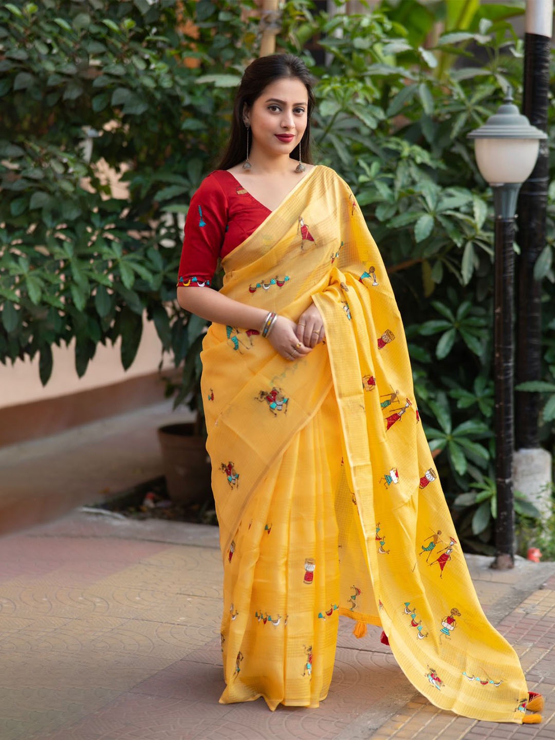 

STAVA CREATION Zari Jute Cotton Kota Saree, Yellow