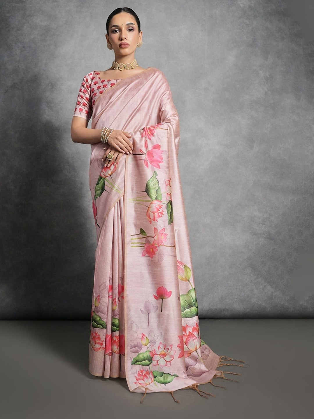 

STAVA CREATION Floral Printed Poly Silk Saree, Rose