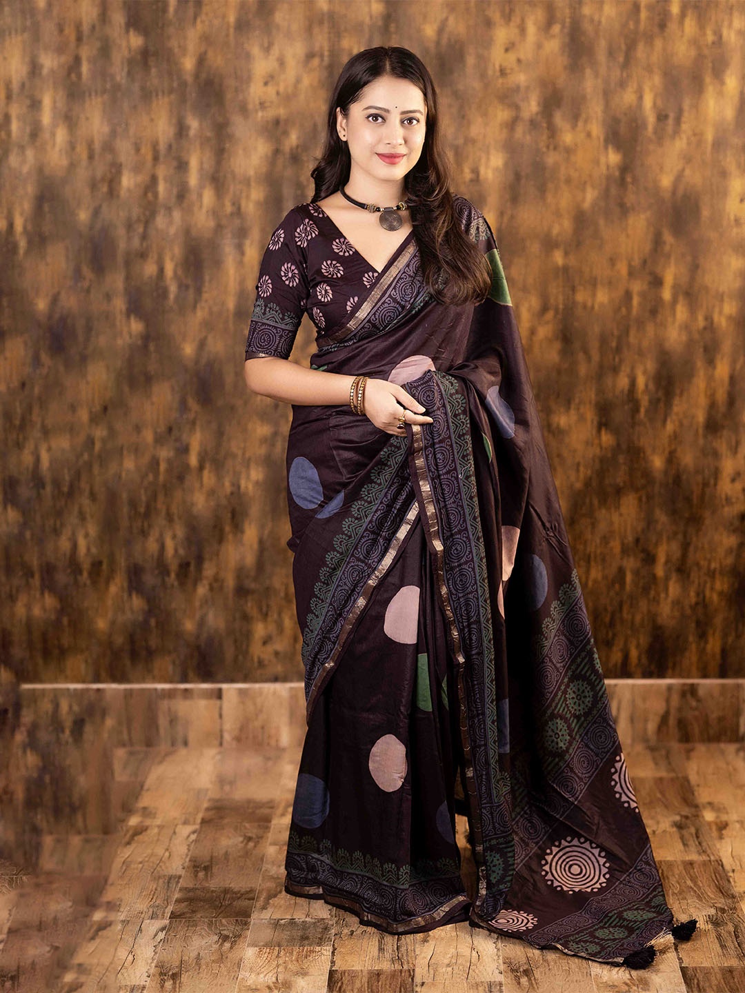 

STAVA CREATION Colourblocked Zari Pure Cotton Chanderi Saree, Purple