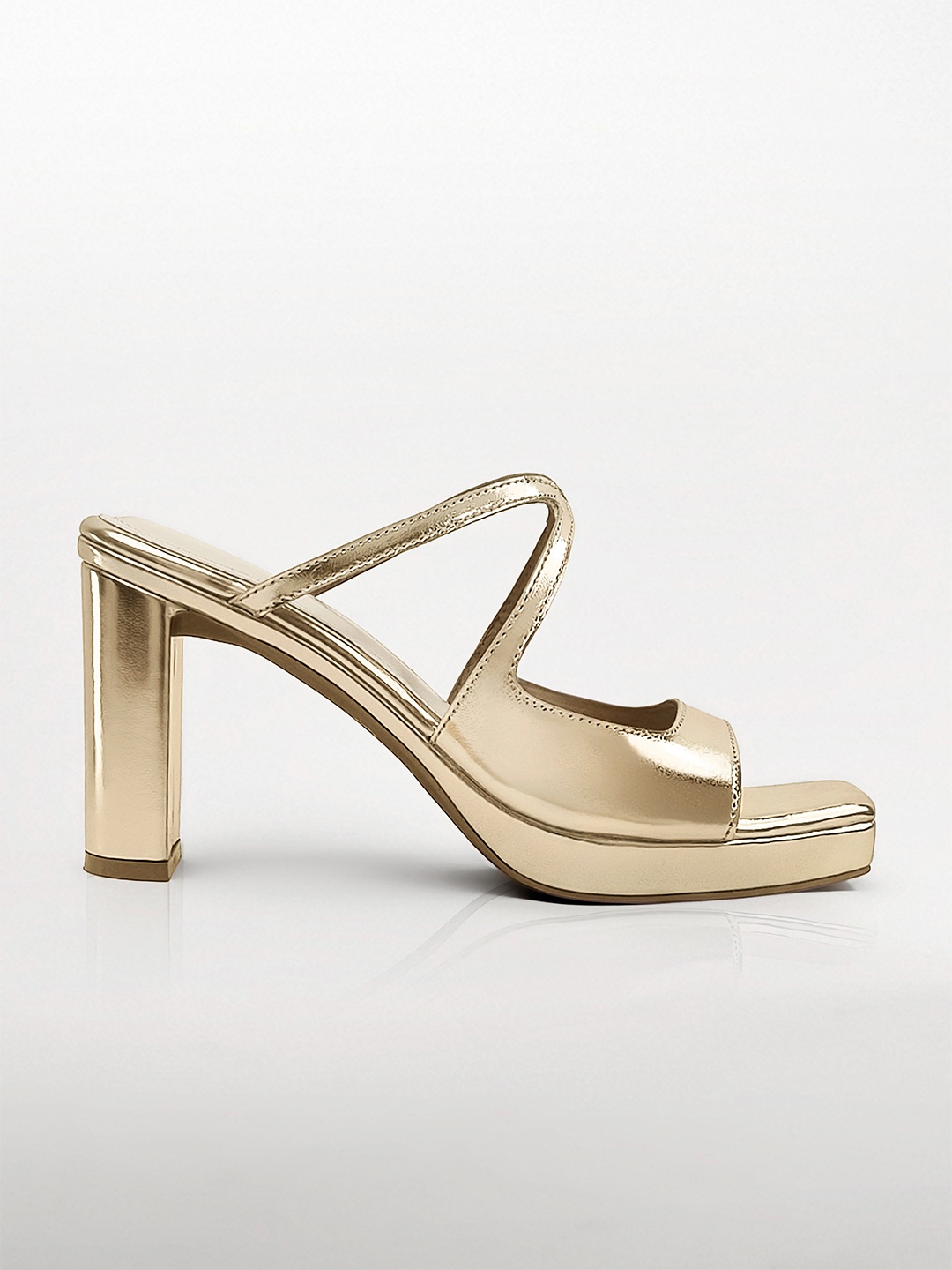 

Signature Sole Women Party Block Sandals, Gold