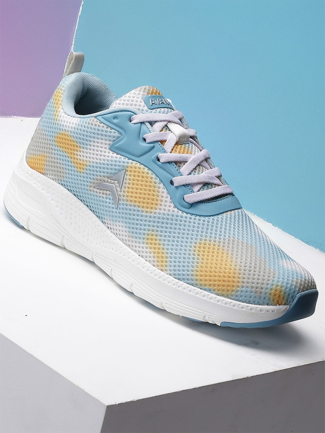 

Avant Women Smooth-Fit Running Shoes, Blue