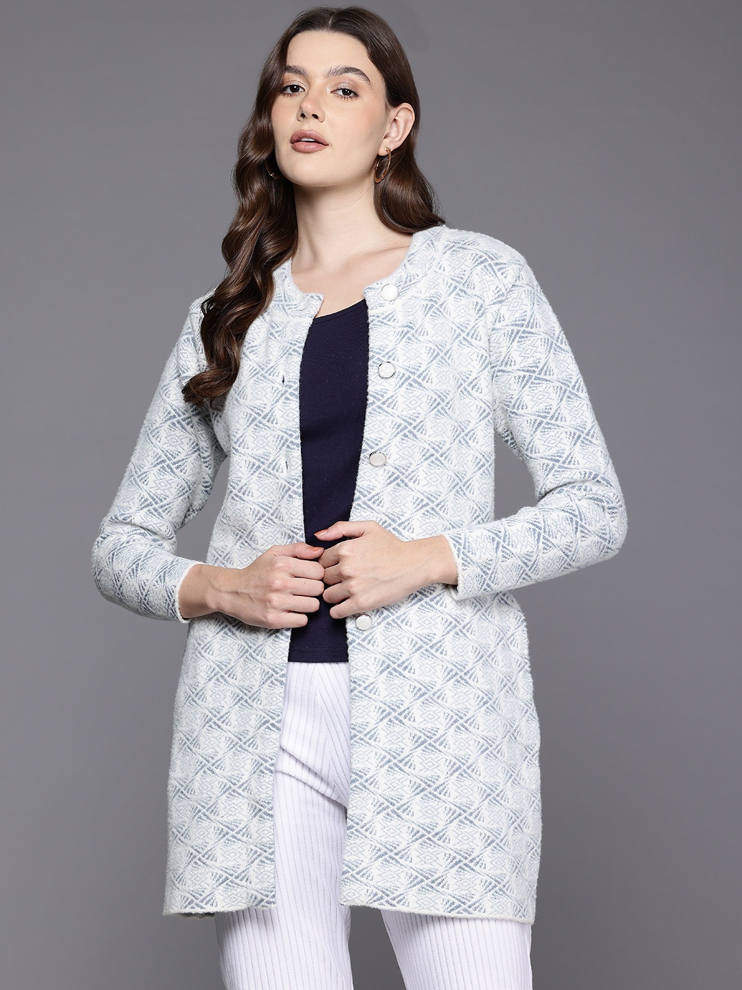 

Cayman Women Woollen Longline Cardigan, Grey