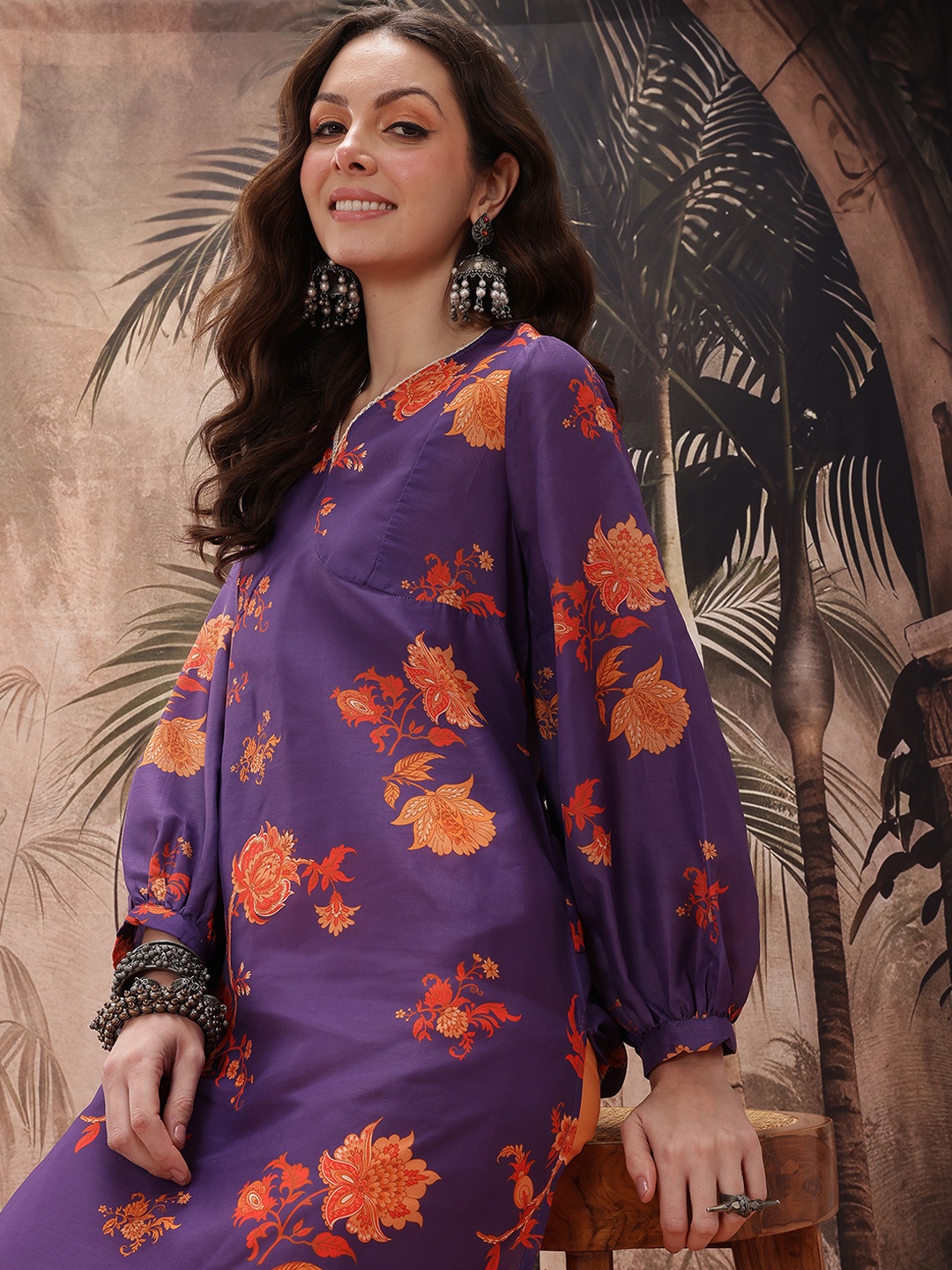 

Sangria Floral Printed Lace Insert Detail Cuffed Sleeves Empire Style Straight Kurta, Purple