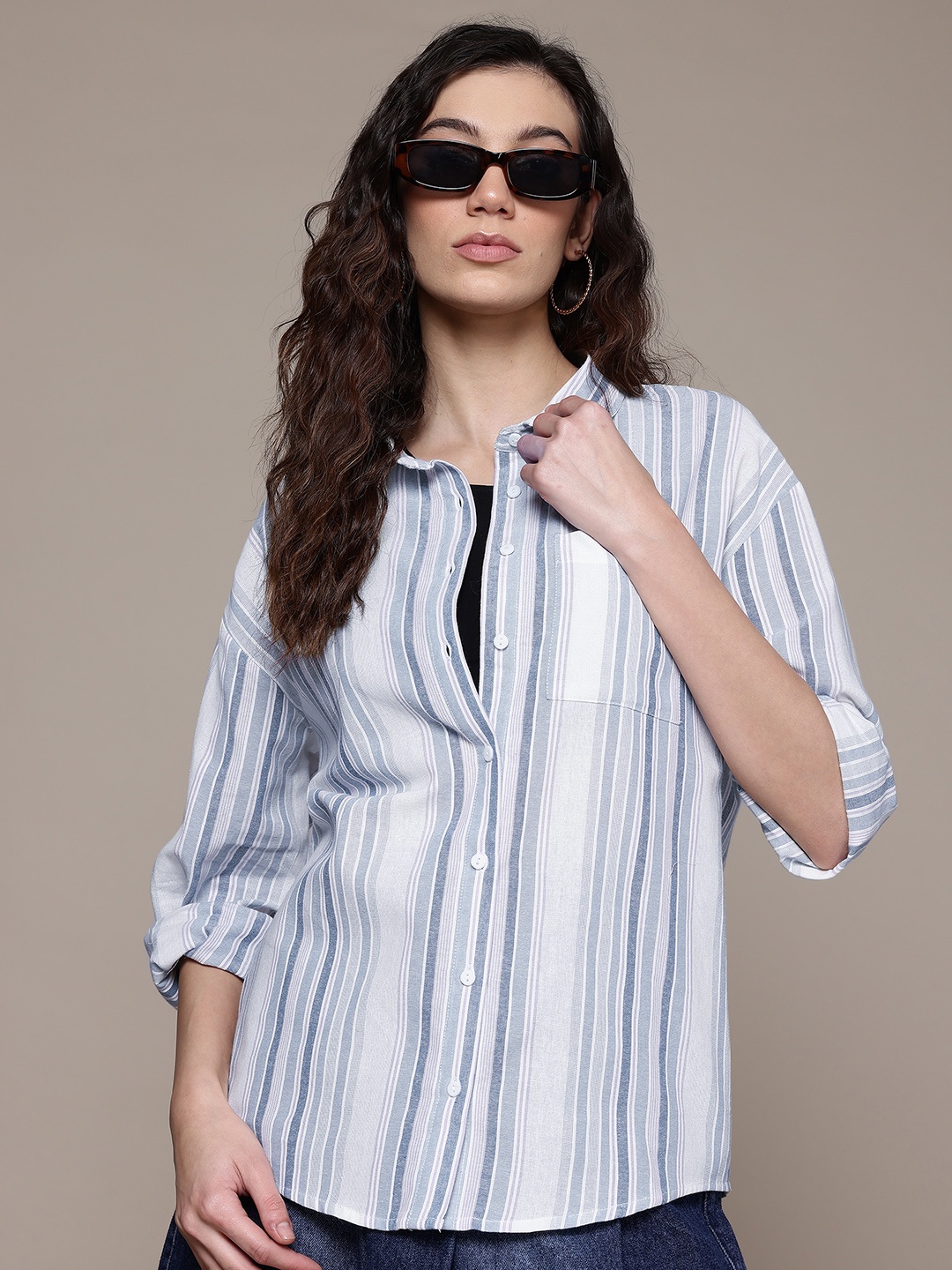 

The Roadster Lifestyle Co. Cotton Striped Casual Shirt, Blue