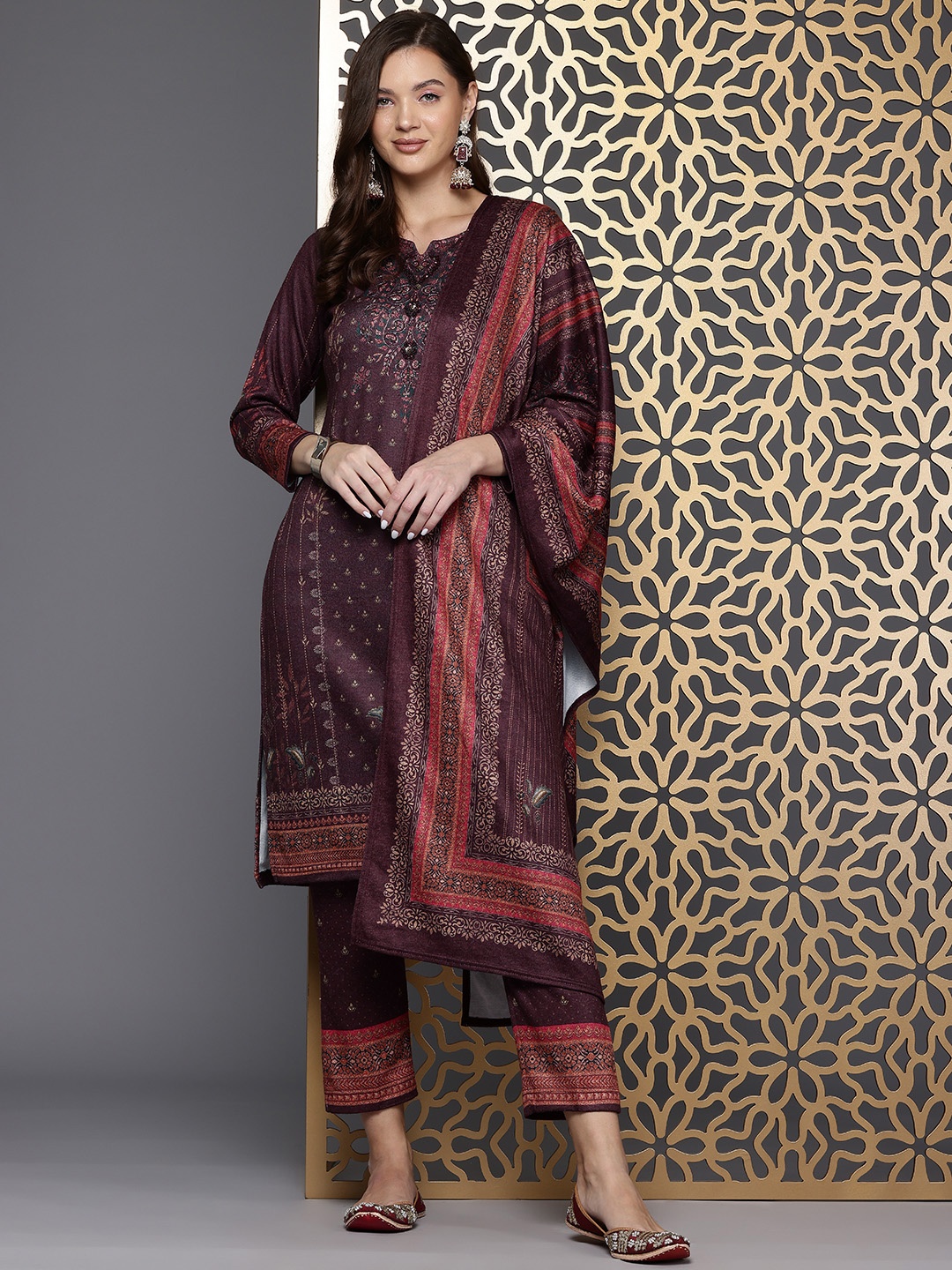 

Cayman Ethnic Motifs Beads & Stones Pure Wool Kurta With Trousers & Dupatta, Burgundy