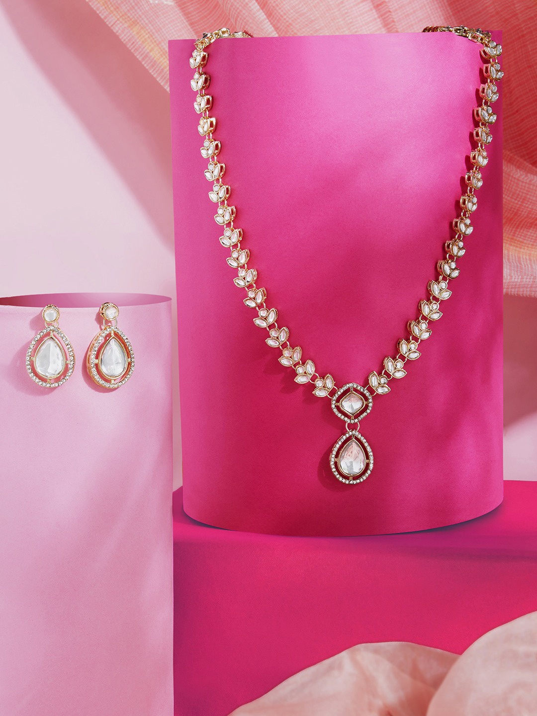 

Zaveri Pearls Gold-Plated Austrian Diamond-Studded Jewellery Set