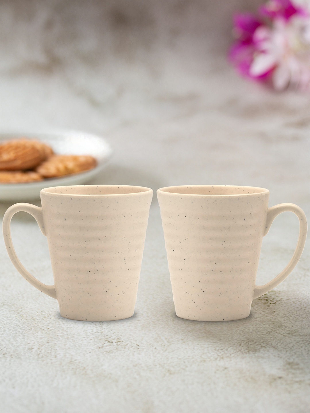 

LIVING ROOTS Carnation Brown 2 Pieces Pure Melamine Glossy Mugs 340ml