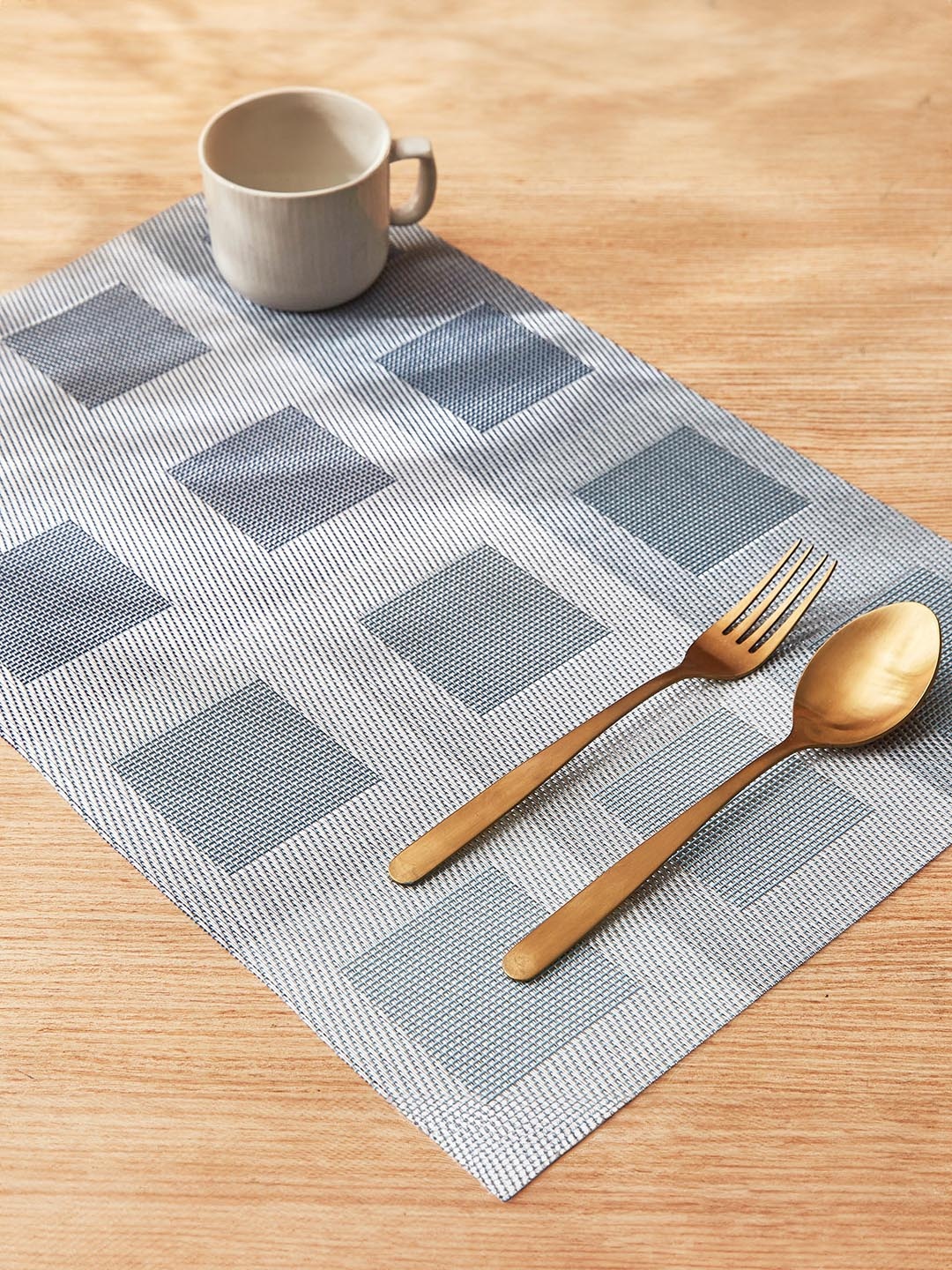 

Home Centre Eden Blue 6 Pieces Checked Rectangle Table Placemats