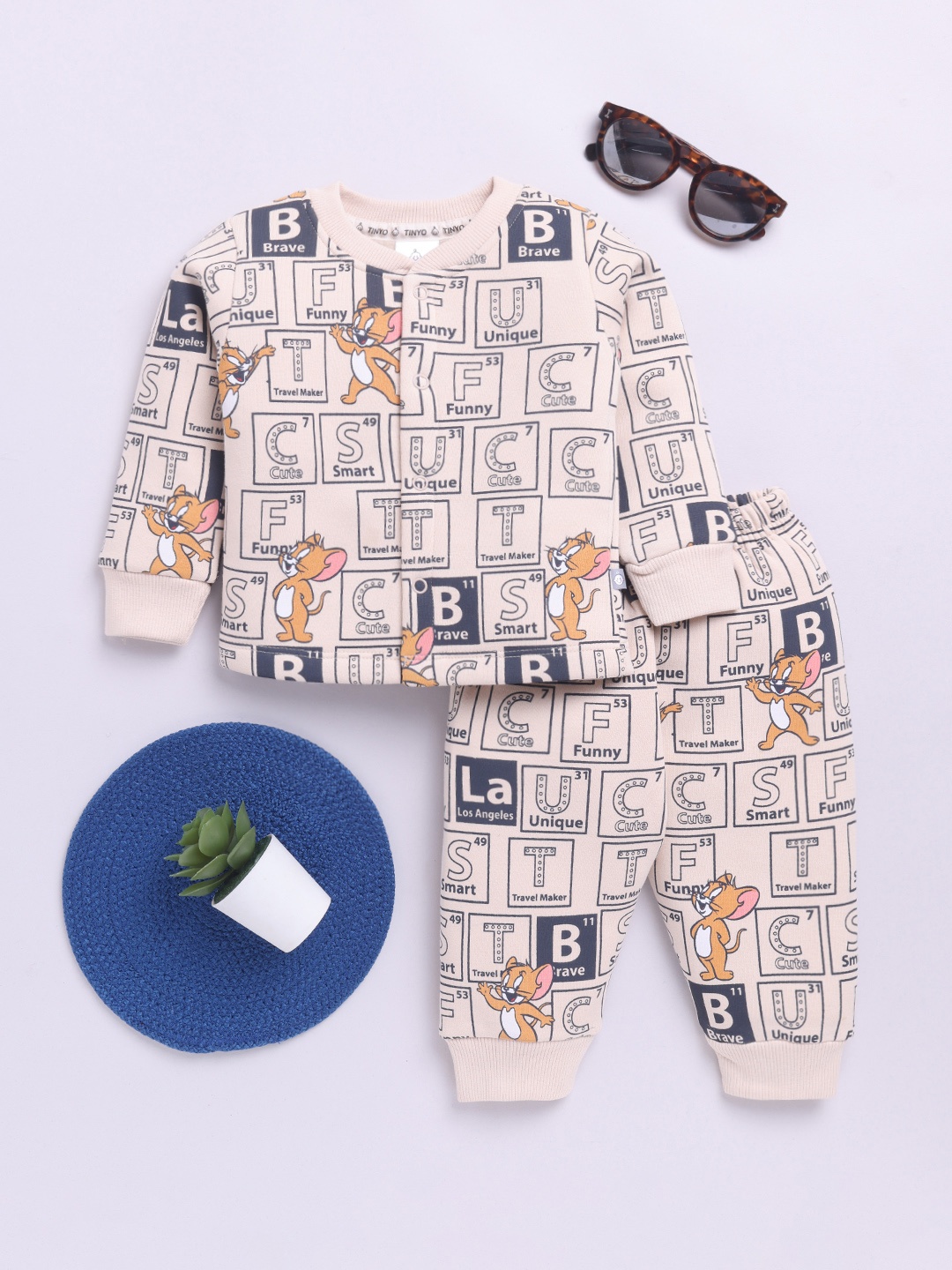 YK X Tinyo Infant Boys Fleece T-shirt with Joggers For Winter, Beige