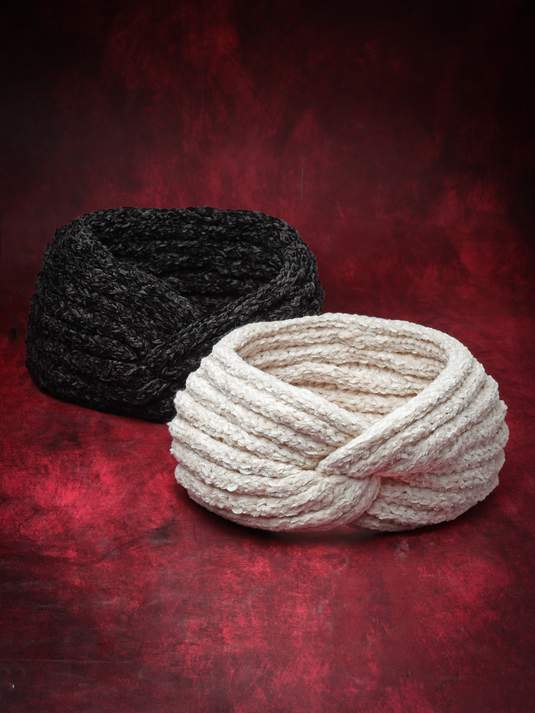 

VOGUE HAIR ACCESSORIES Pack Of 2 Chill Wrap Headband, Black