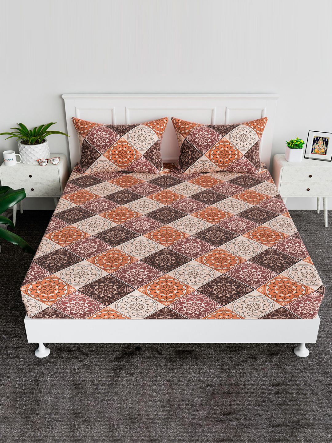 

Kuber Industries Brown Geometric 120 TC Cotton Fitted Queen Bedsheet & 2 Pillow Covers