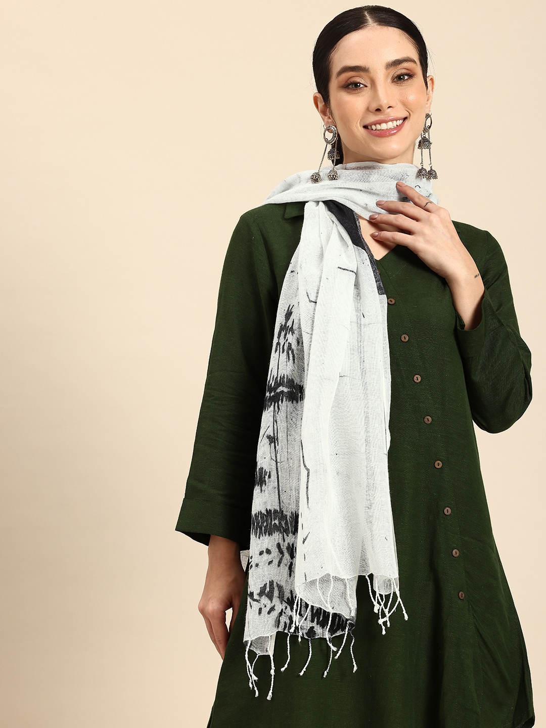 

ASVA Women Printed Scarf, Cream