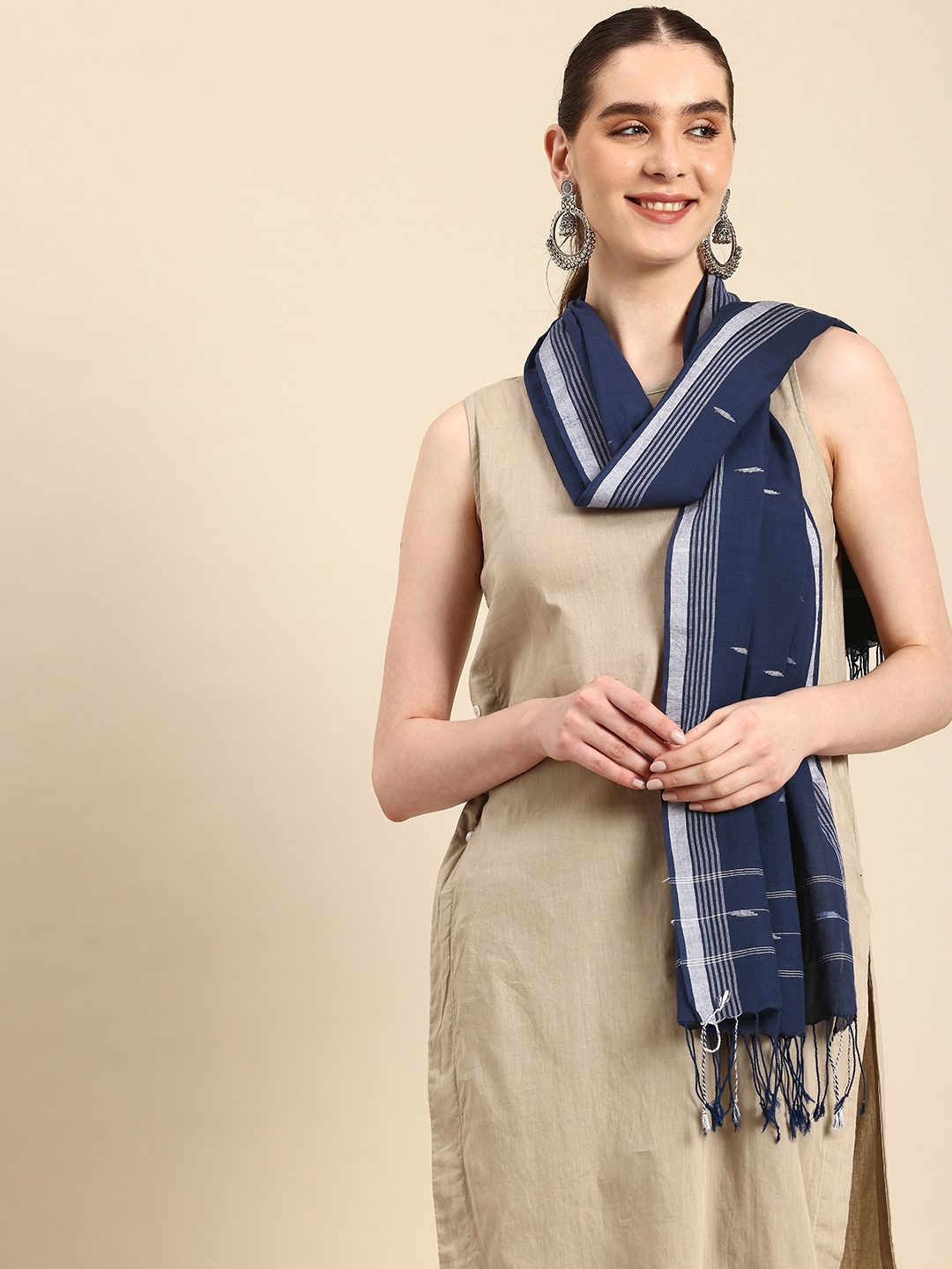 

ASVA Women Woven Design Scarf, Navy blue