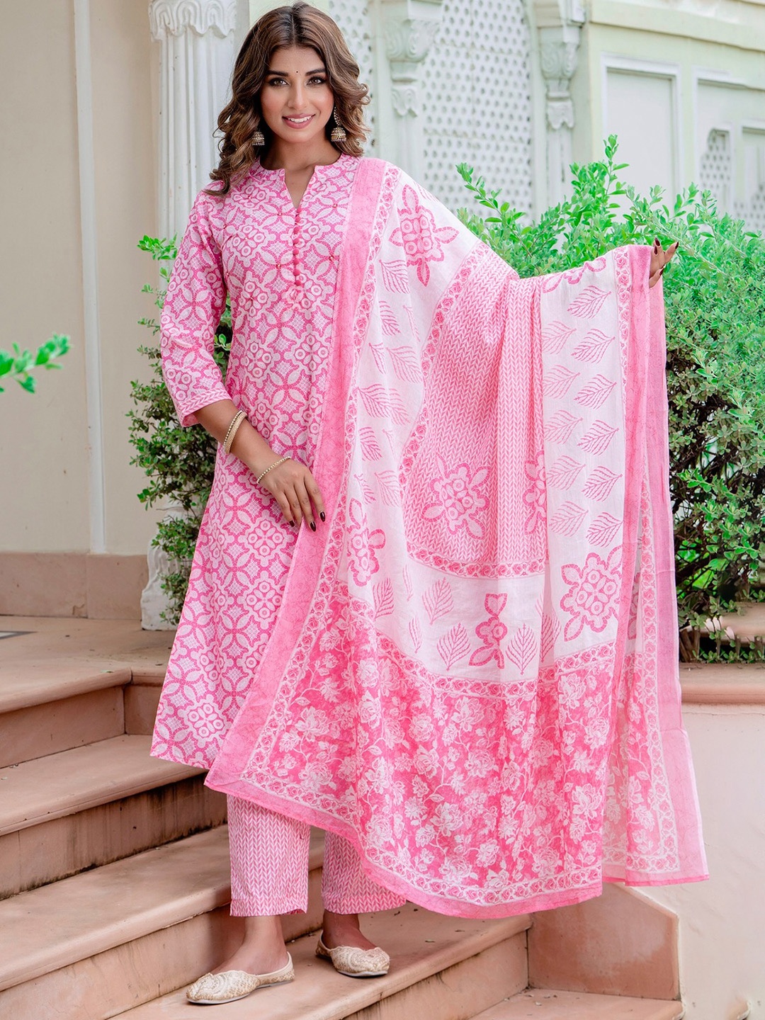 

Kohsh Ethnic Motifs Printed Pure Cotton Kurta With Trousers & Dupatta, Pink