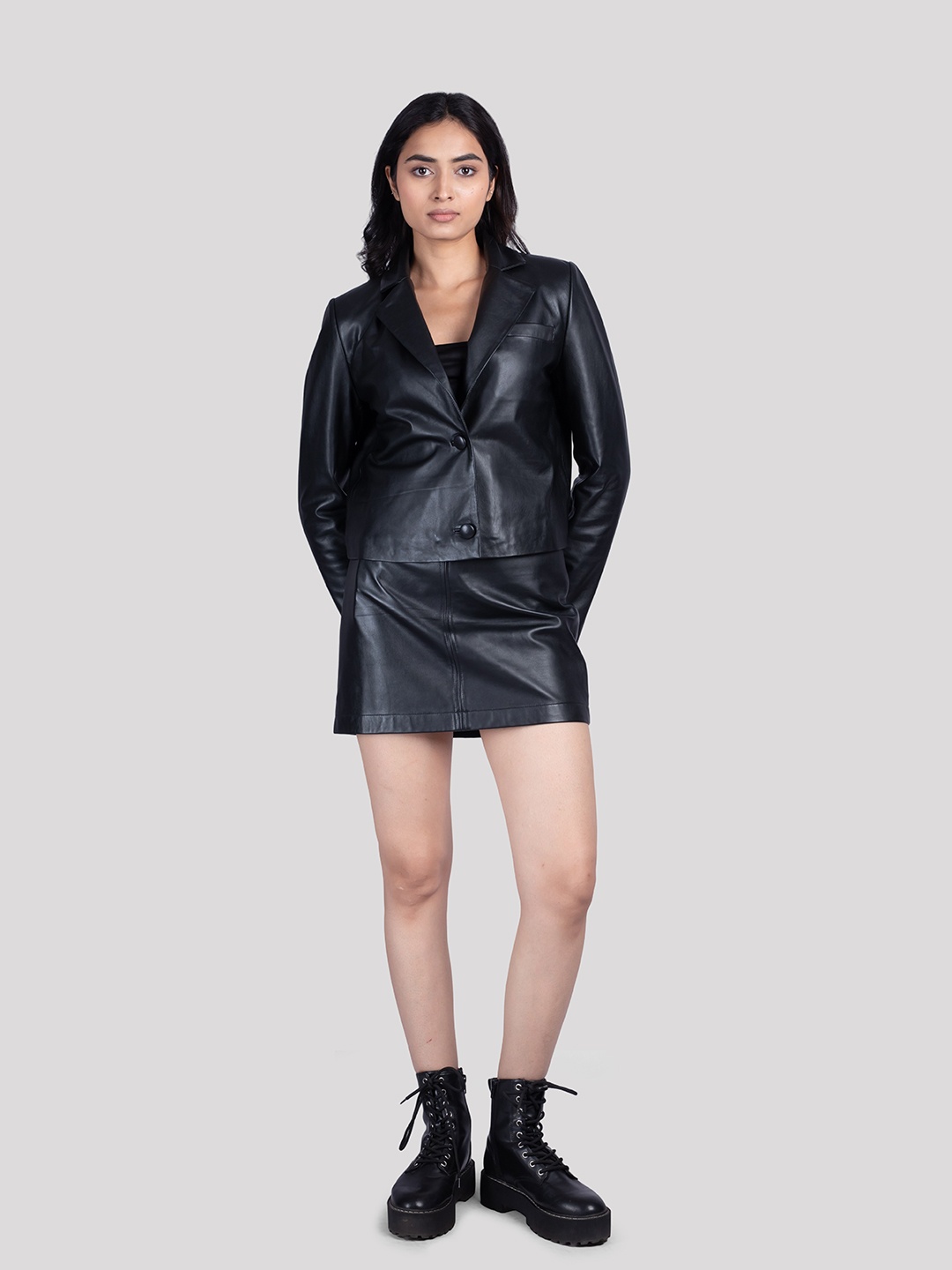 

Hue & Hide Notched Lapel Single-Breasted Leather Blazer, Black