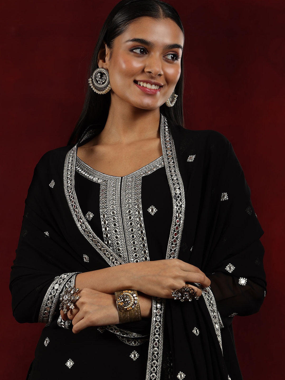 

Libas Art Geometric Embroidered Mirror Work Straight Kurta With Palazzos & Dupatta, Black
