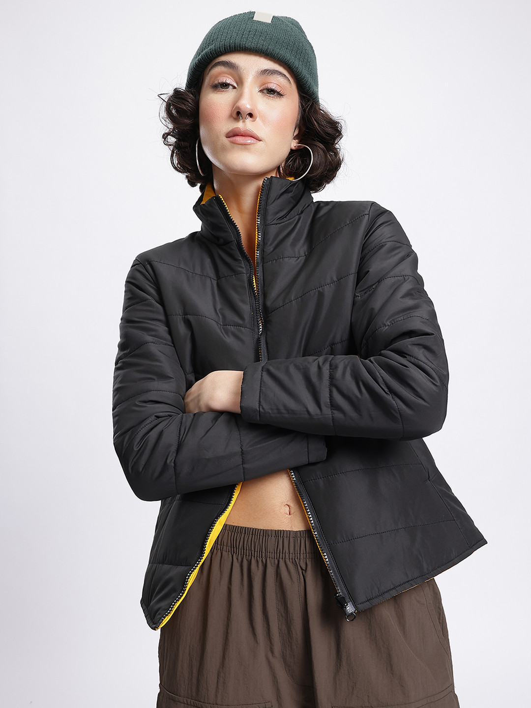 

DressBerry FlipSide Flex Padded Reversible Jacket, Black