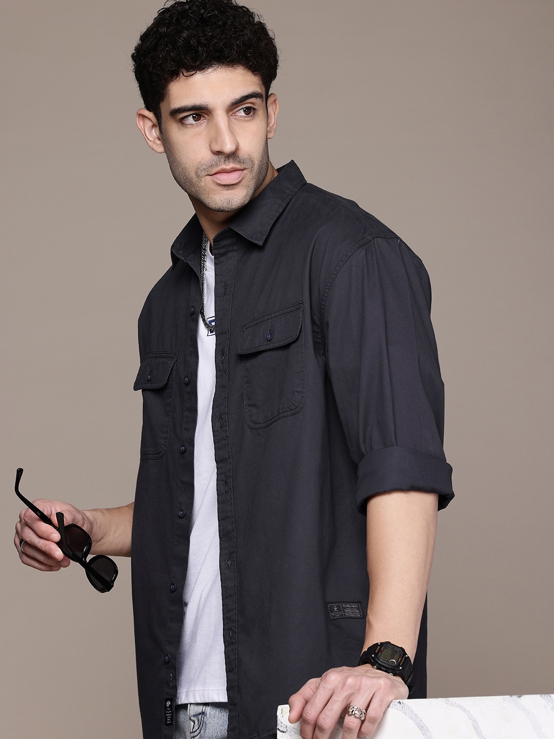 

Roadster Men Relaxed Fit Casual Shirt, Charcoal
