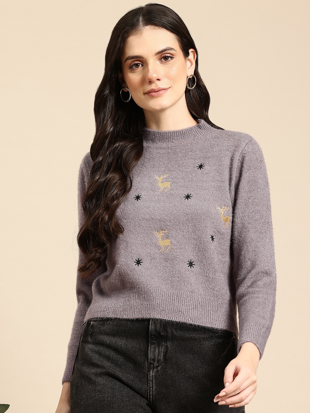 

Mast & Harbour Woollen Pullover with Embroidered Detail, Grey