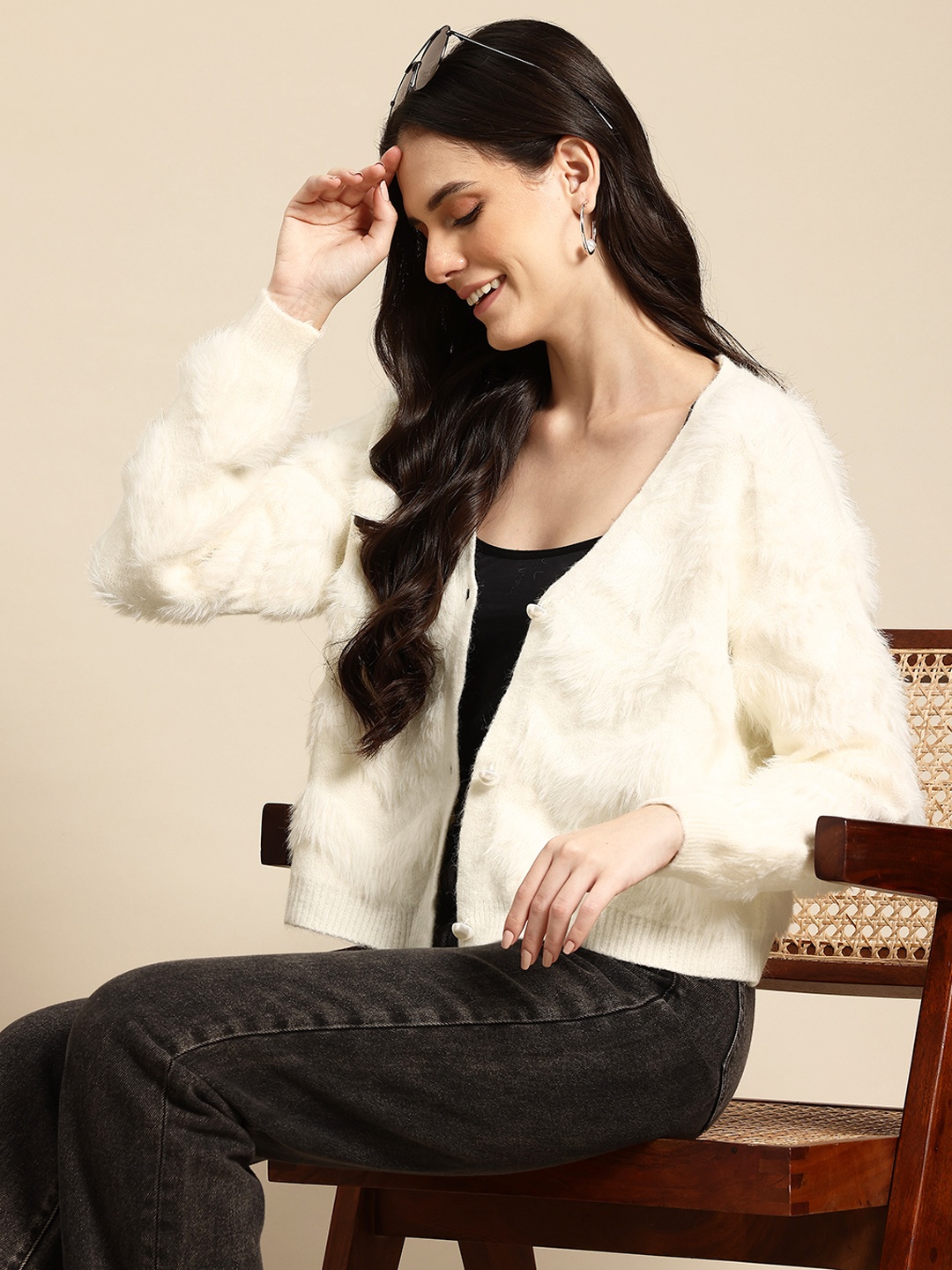 

Mast & Harbour Boucle Woollen Cardigan with Fuzzy Detail, White