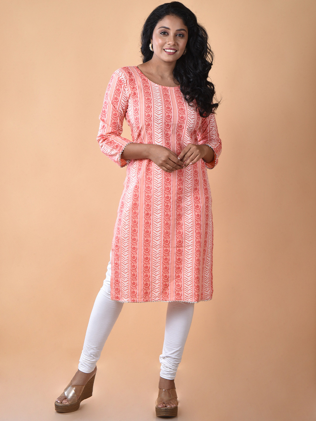 

Rehan Women Printed Pure Cotton Straight Kurta, Pink
