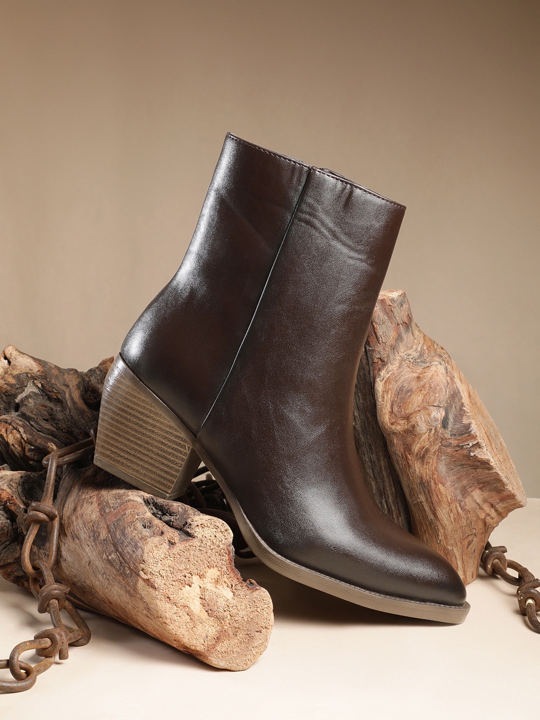 

The Roadster Life Co. Women Mid-Top Block Heel Regular Boots, Coffee brown
