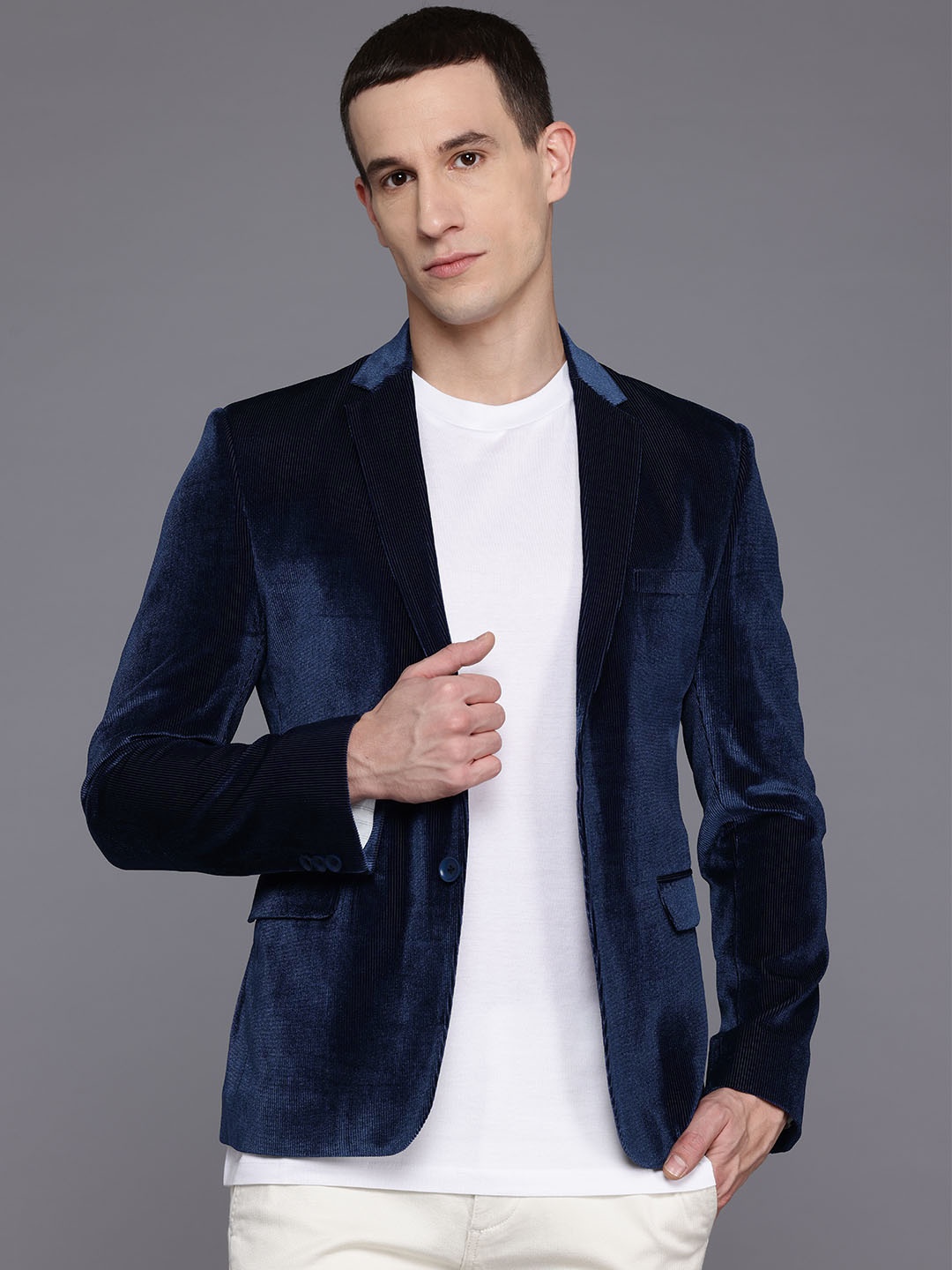 

ESSAS club Single-Breasted Slim-Fit Corduroy Blazer, Navy blue