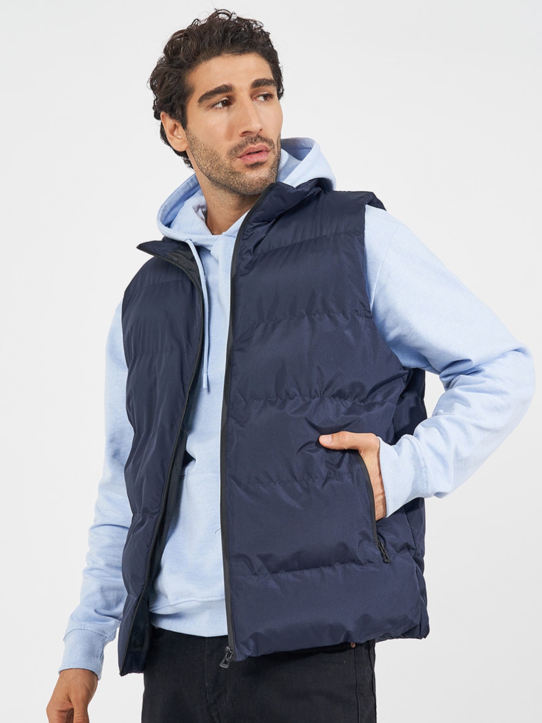 

Styli Men Mock Collar Solid Casual Puffer Jacket, Navy blue