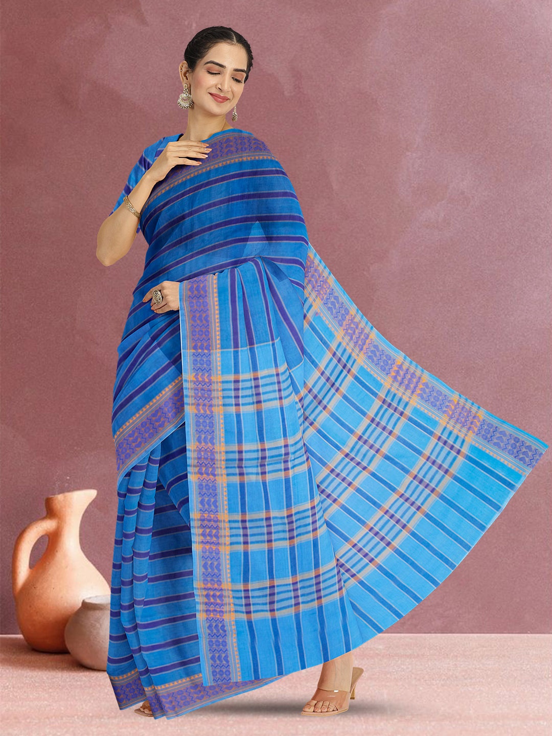 

Avishya Striped Pure Cotton Saree, Blue