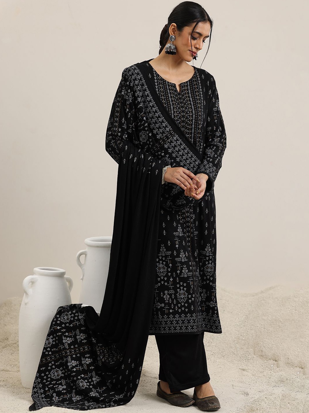 

Libas Black Ethnic Motifs Woven Design Notch Neck Straight Kurta with Trousers & Dupatta