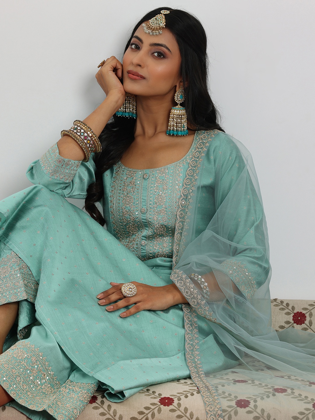 

Libas Sea Green Floral Embroidered Sequinned Chanderi Silk Kurta with Palazzo & Dupatta