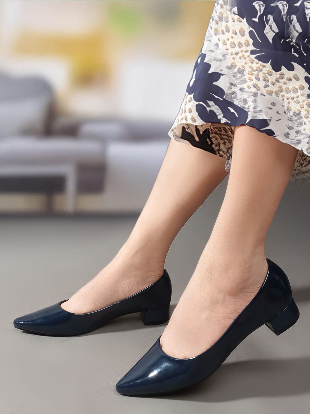 

Carlton London Party Block Pumps, Navy blue