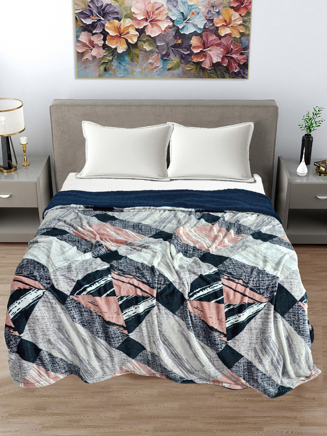 

FABINALIV Black & White Geometric Woollen Mild Winter 400 GSM Double Bed Comforter