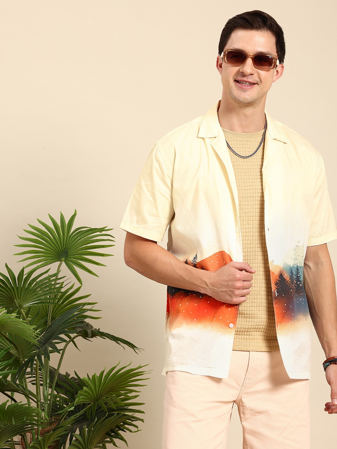 

Mast & Harbour Graphic Printed Casual Shirt, Yellow