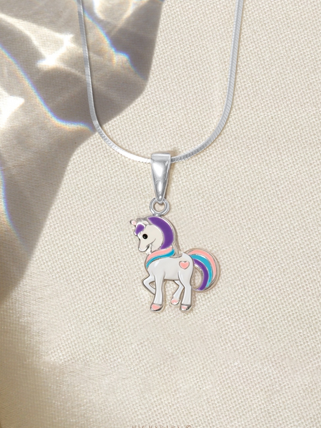 

HighSpark Girls 925 Sterling Silver Heart Unicorn-Shaped Pendant With Chain