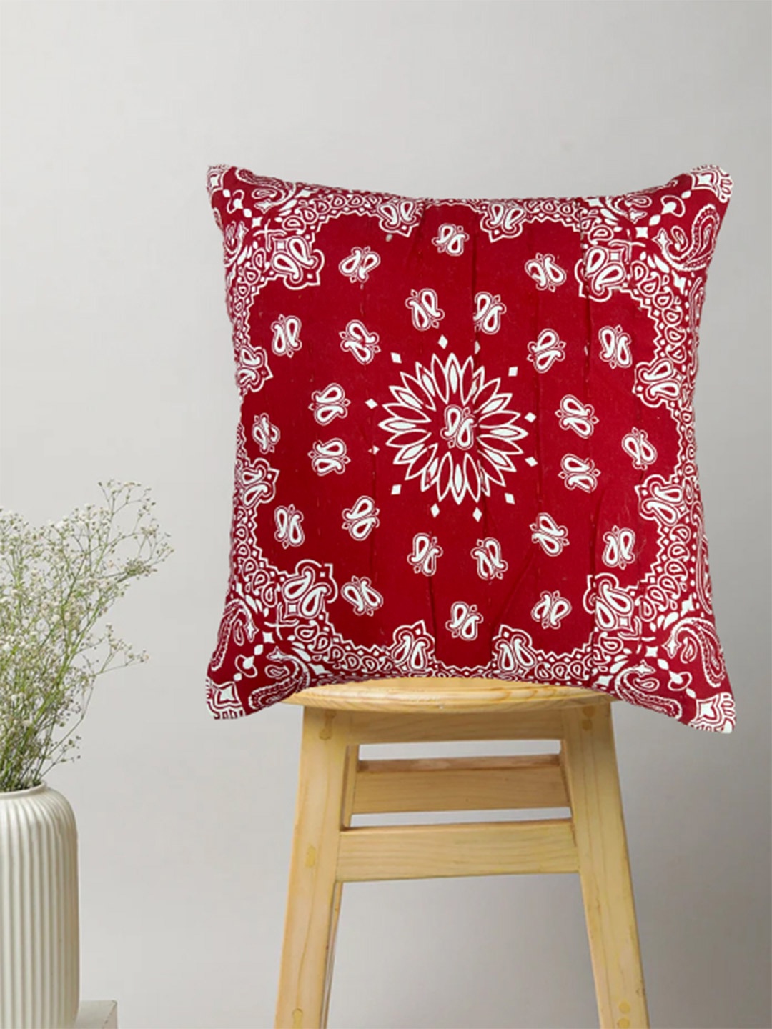 

SAJAVAT Red Ethnic Motifs Cotton Square Cushion Covers