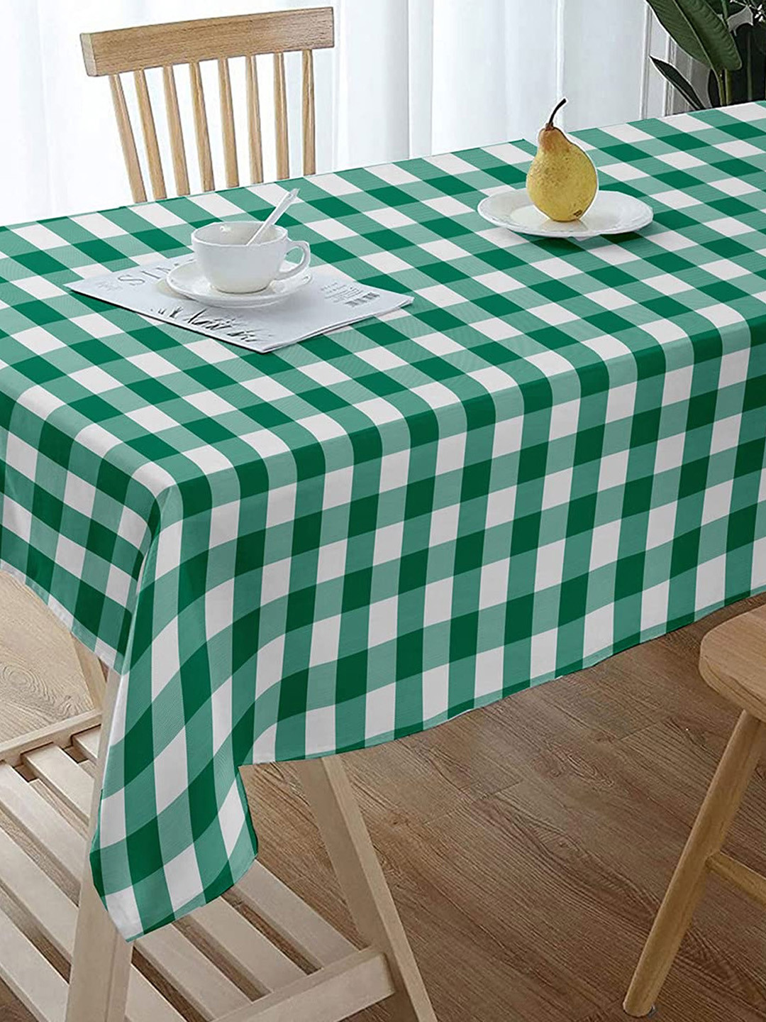 

Lushomes Green Geometric Printed Cotton 4-Seater Table Cover
