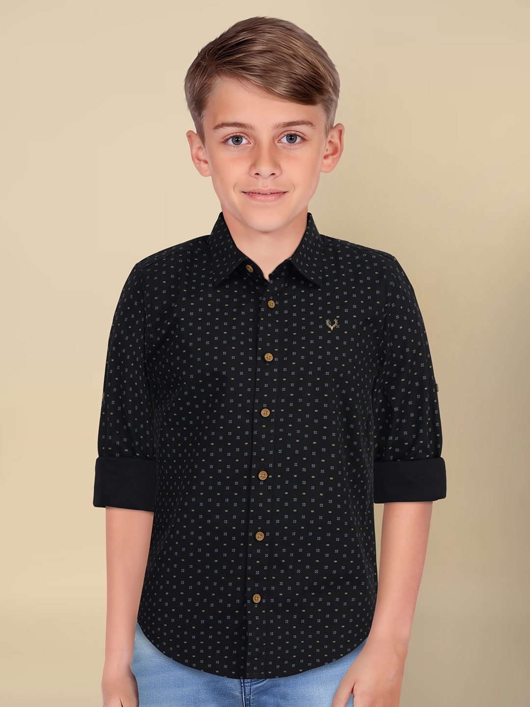 

Allen Solly Junior Boys Spread Collar Micro Ditsy Printed Cotton Slim Fit Casual Shirt, Black