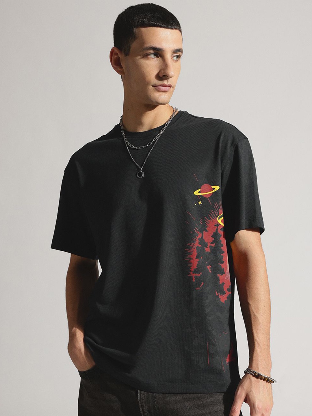 

H&M Oversized Graphic T-Shirt, Black