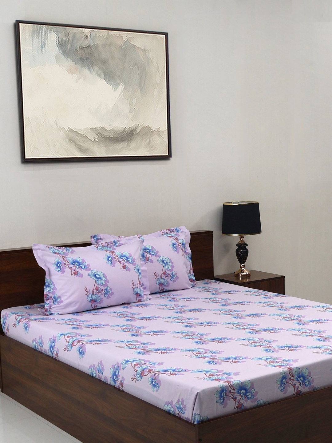 

BOMBAY DYEING Blue Floral Cotton 140 TC Double Queen Bedsheet Set- 2.28 m X 2.54 m