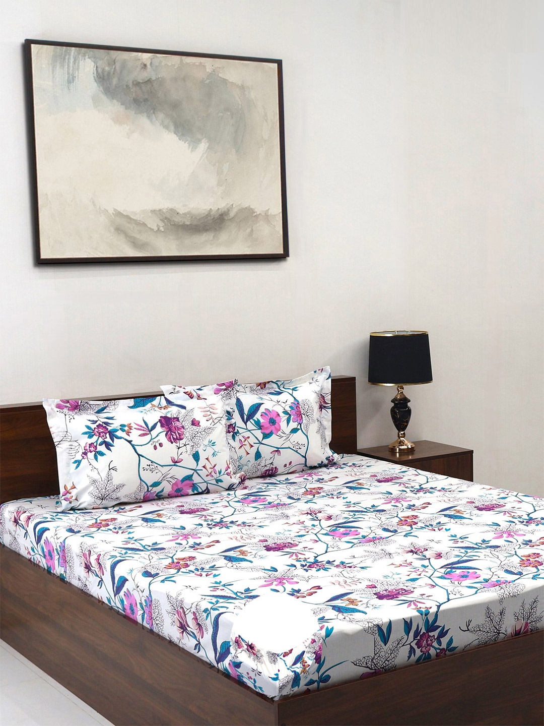 

BOMBAY DYEING White & Pink Floral Cotton 140 TC Fitted Queen Bedsheet Set-1.52mX1.98mX30cm