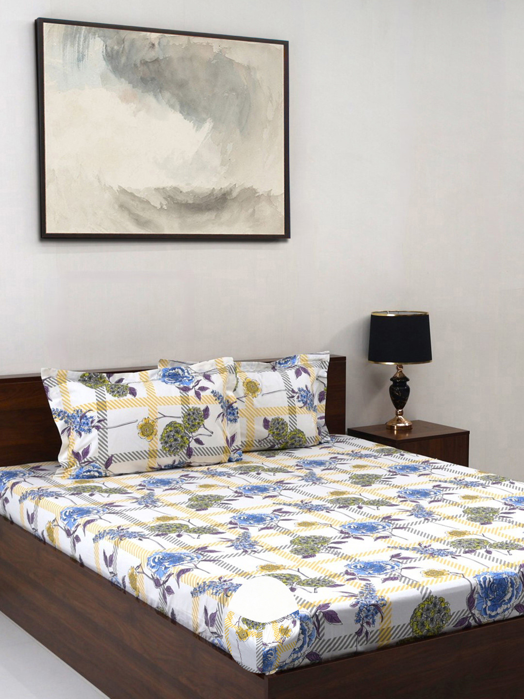 

BOMBAY DYEING Allure Blue Floral Cotton 144 TC Queen Fitted Bedsheet Set-1.52mX198 mX30cm
