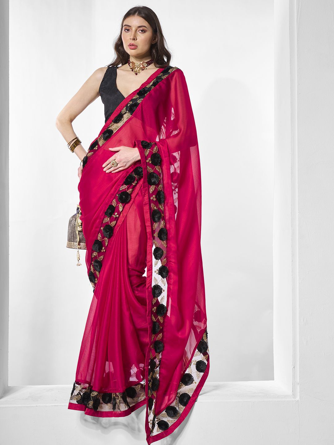 

Mitera Embroidered Pure Chiffon Saree, Pink