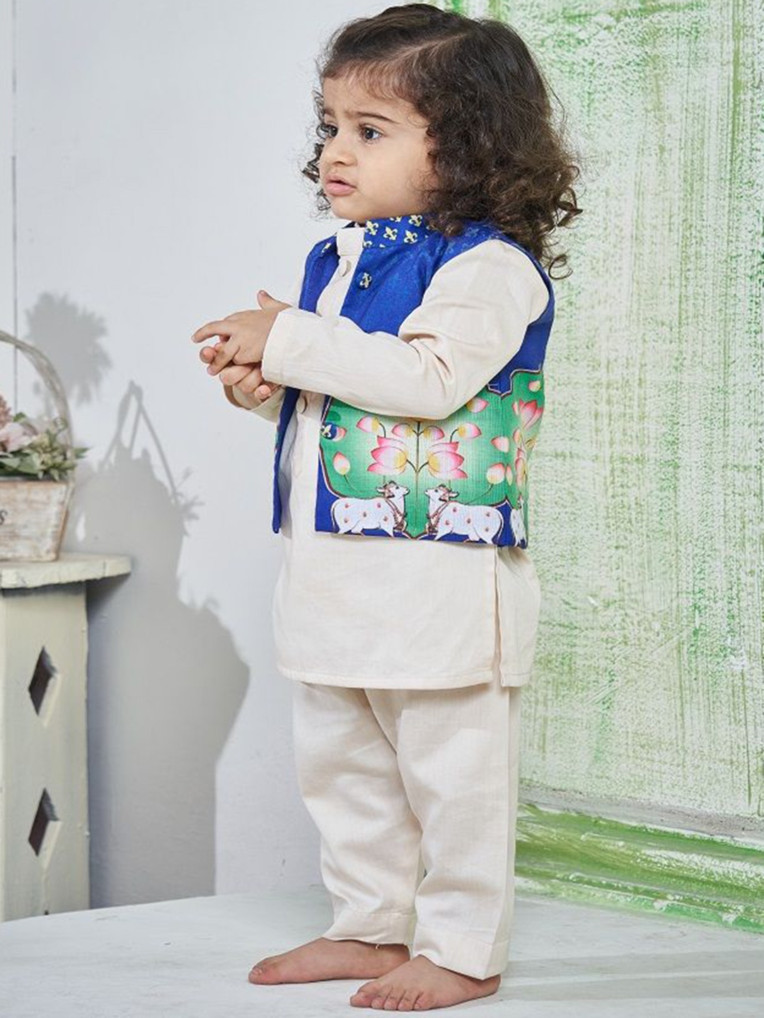 

Vivedkids Boys Mandarin Collar Pure Cotton Kurta with Salwar, White