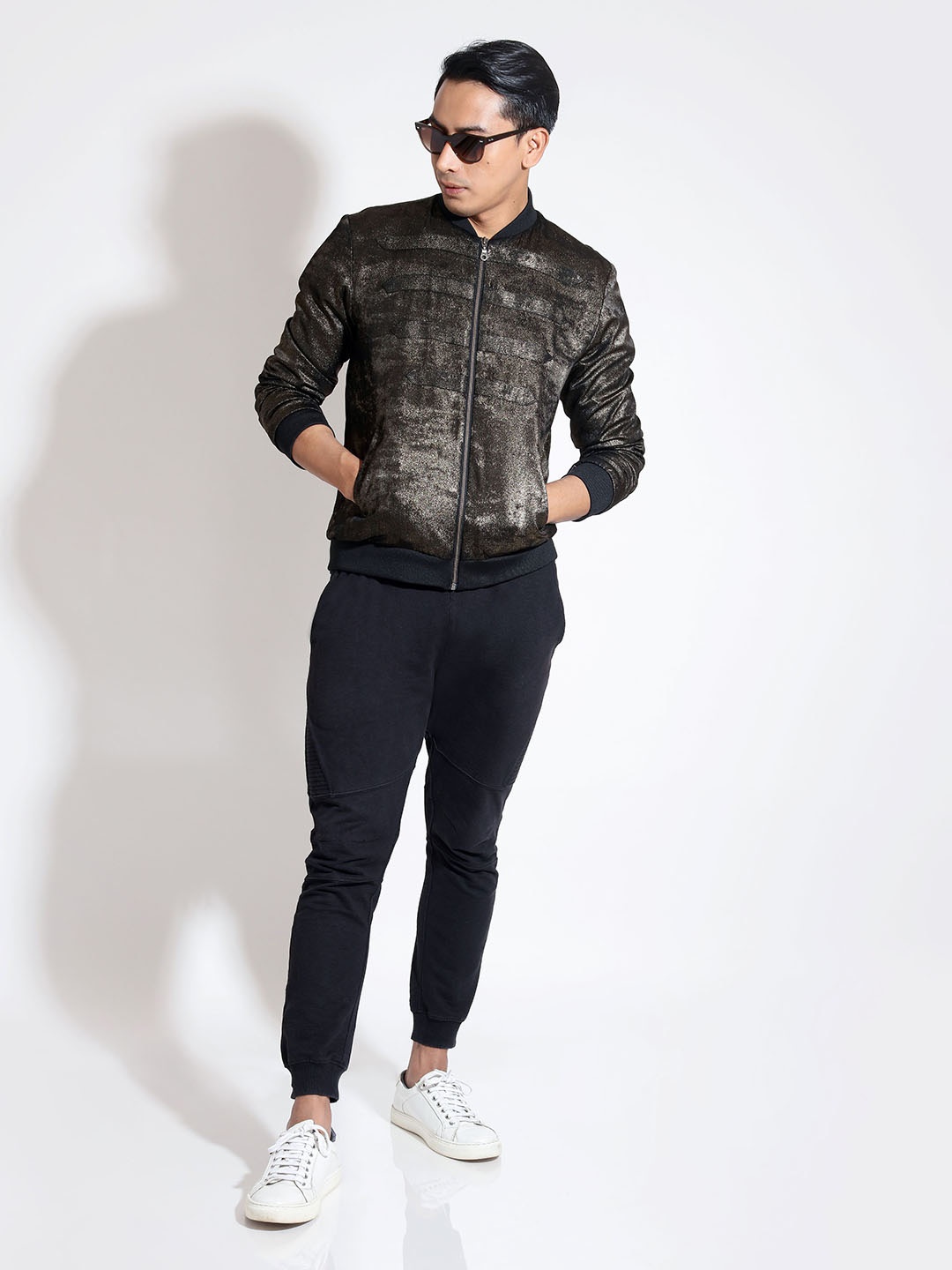 

VIVEK KARUNAKARAN Men Bomber Jacket, Gold